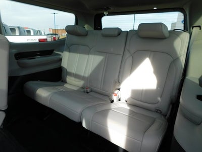 2023 Jeep Wagoneer Base