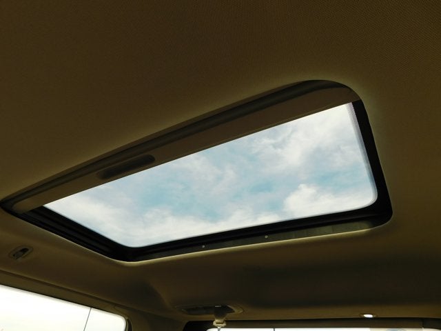 2023 Jeep Wagoneer Base