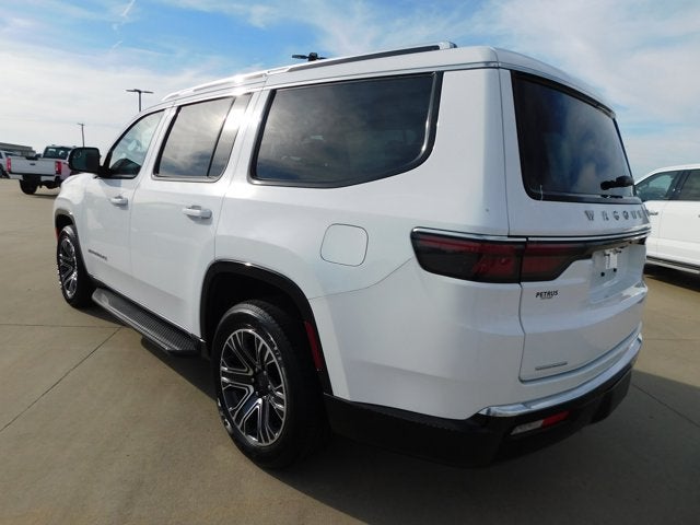 2023 Jeep Wagoneer Base