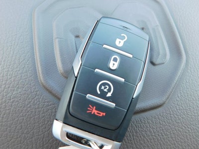 2025 RAM Ram 1500 RAM 1500 LARAMIE CREW CAB 4X4 5'7' BOX