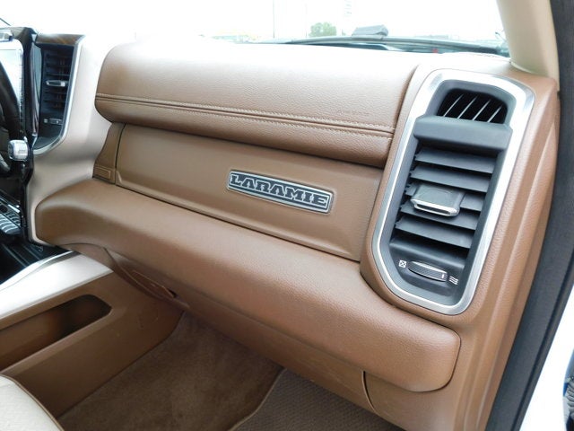 2021 RAM 1500 Laramie Crew Cab 4x4 5'7' Box