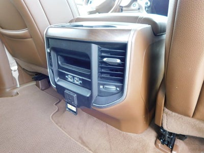 2021 RAM 1500 Laramie Crew Cab 4x4 5'7' Box