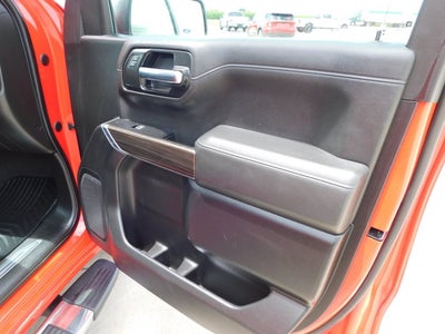2022 Chevrolet Silverado 1500 LTD 4WD Crew Cab Short Bed LT