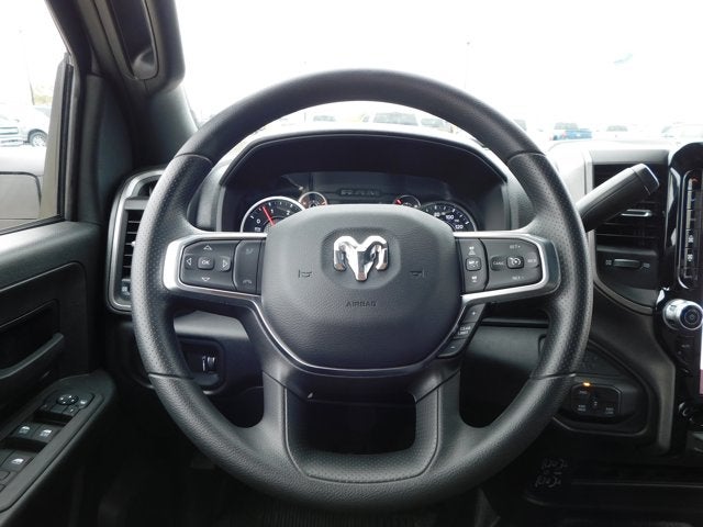 2026 RAM Ram 3500 Chassis Cab RAM 3500 TRADESMAN CREW CAB CHASSIS 4X4 60' CA